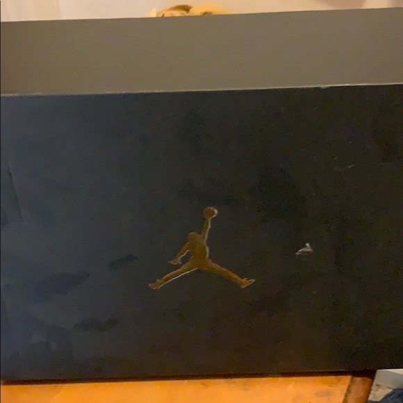 Jordan’s 8 - Picture 2 of 2